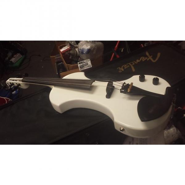 Custom Fender fv-1 Polar White #1 image