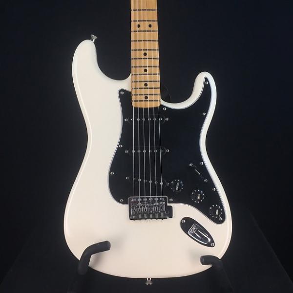 Custom Fender Standard Stratocaster 2009 Olympic White Maple Neck Black Pickguard #1 image